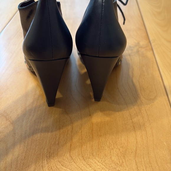 Anthropologie Lucky Penny Blue Plaid Lace-Up Women's Oxford Shoes. Size 9 - Picture 6 of 8